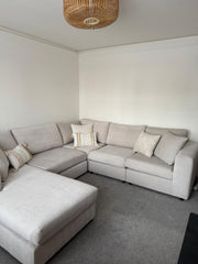 U shape with 1 chaise