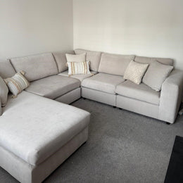 U shape with 1 chaise